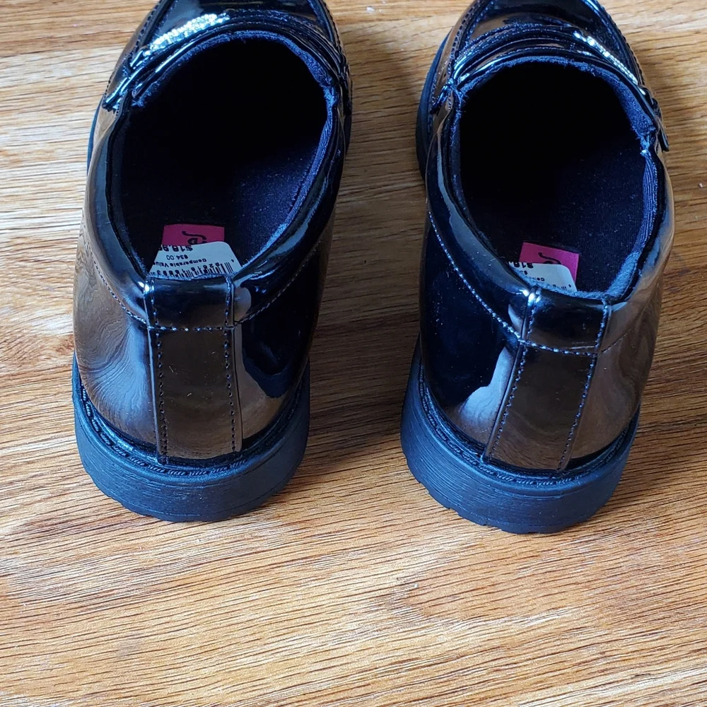 🌸GIRL SHOES🌸 BRAND NEW🌸